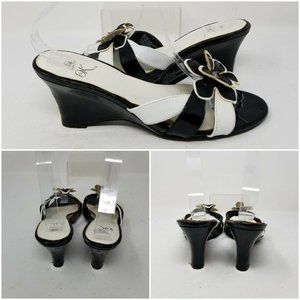 Leather peep toe slippery slippers ladies size 8.5